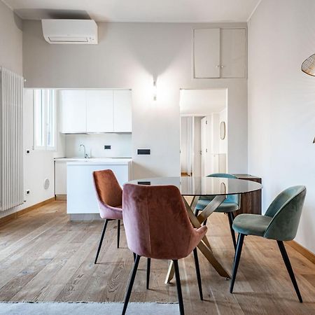 Апартаменты Montello Livings, Exclusive Terrace And Skyline View Милан Экстерьер фото