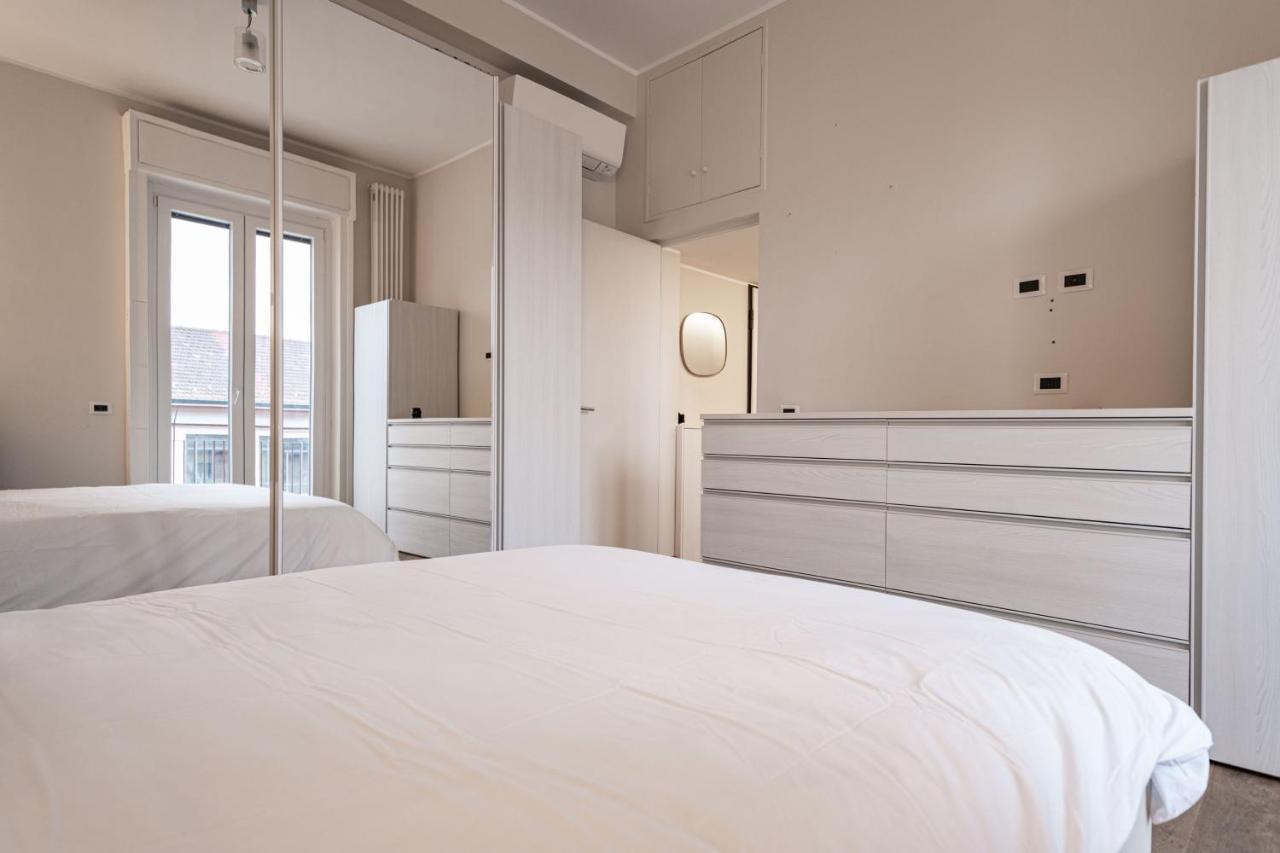 Апартаменты Montello Livings, Exclusive Terrace And Skyline View Милан Экстерьер фото